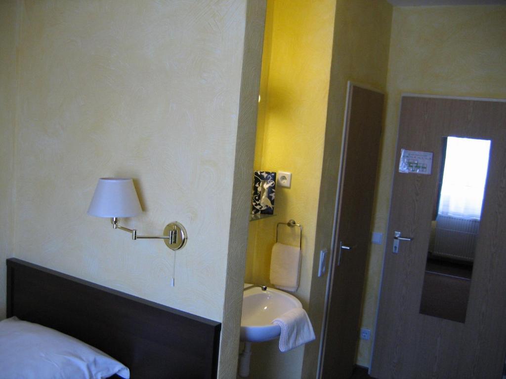 Hotel Rosenhof Düsseldorf Room photo