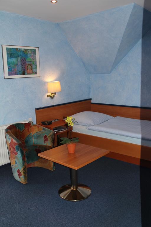 Hotel Rosenhof Düsseldorf Exterior photo